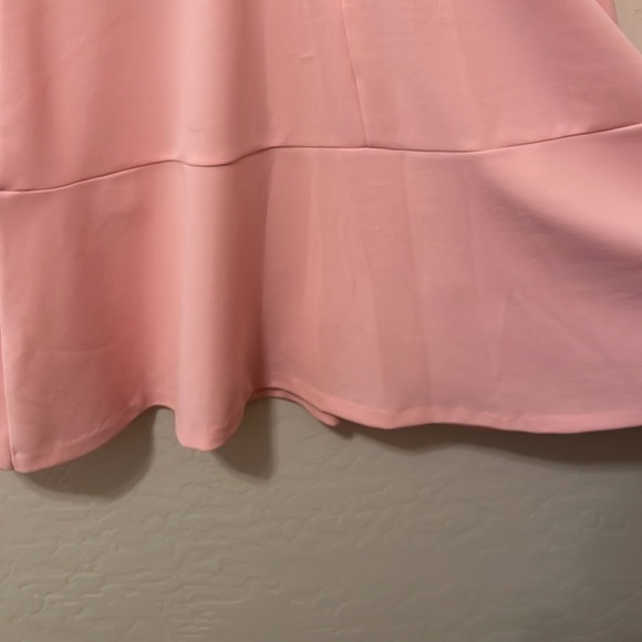 Women’s Pink semi formal dress - Picture 4 of 5